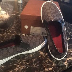 Authentic coach shoes
